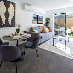 Awaits 2 Bed 2 Bath With Carpark Apartment Christchurch